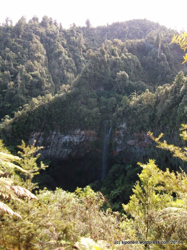 Tupapakurua Falls Lookout-National Park Village必去景点