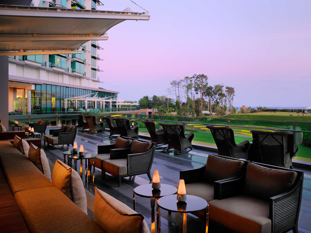 The Lounge