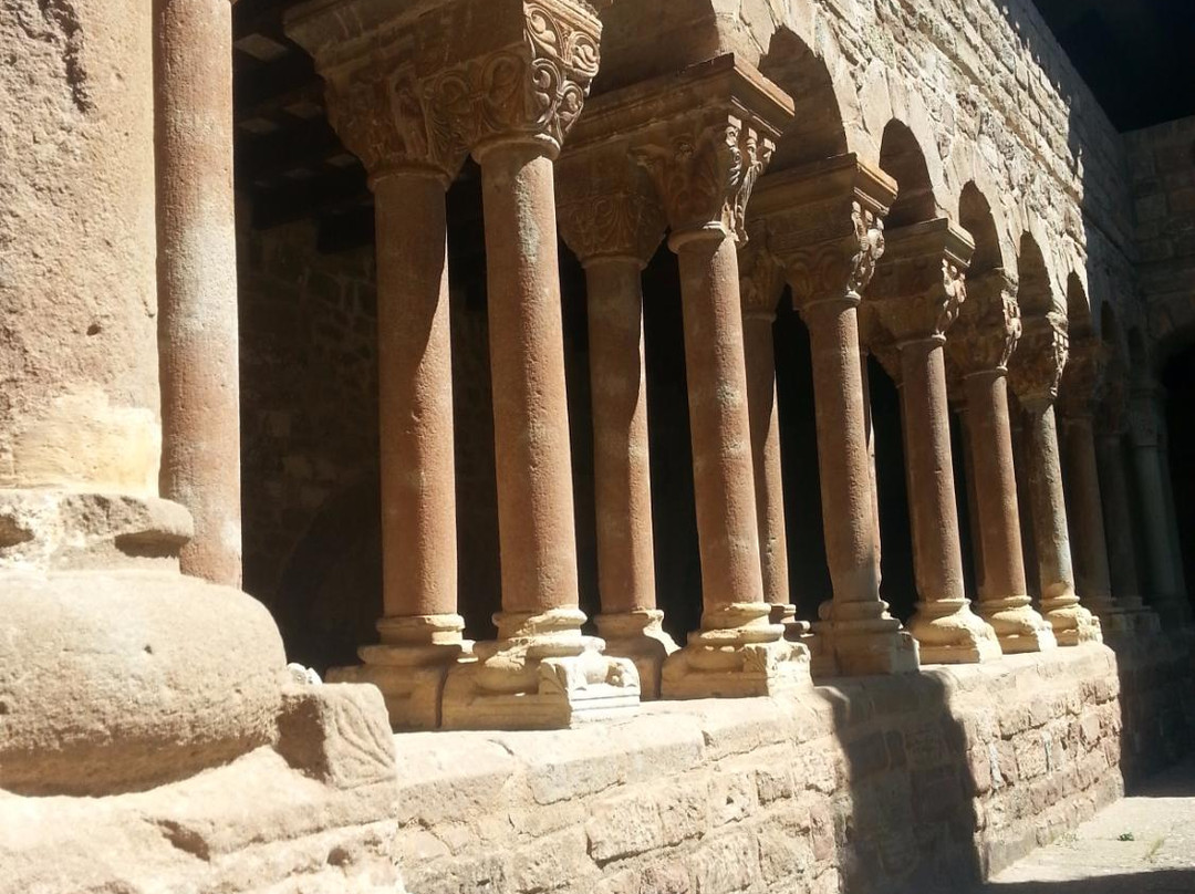 Monestir de Santa Maria de l'Estany景点图片