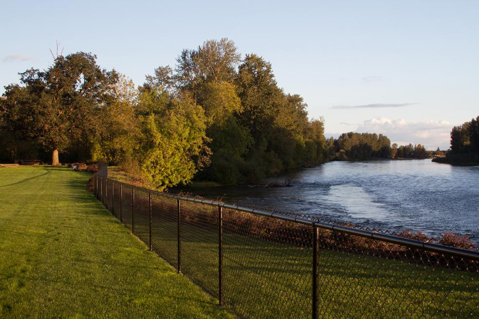 Life Northwest Rv & Lodging主图