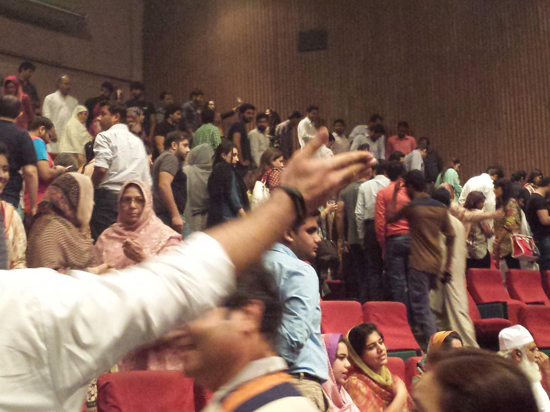 AL-Hammra Art Centre-拉合尔必去景点