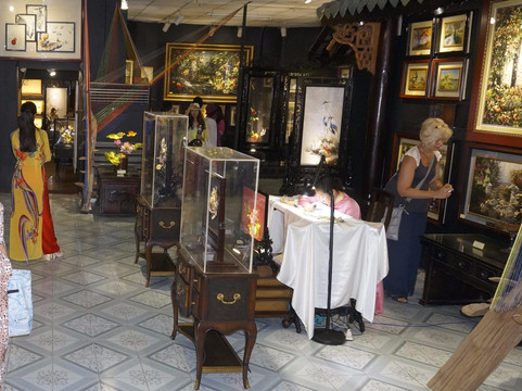 Artful Gallery-芽庄必去景点