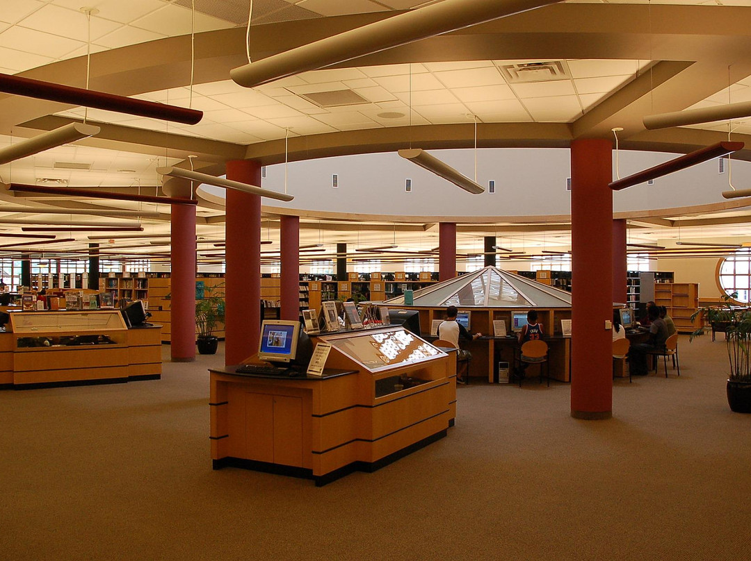 Greensboro Public Library景点图片