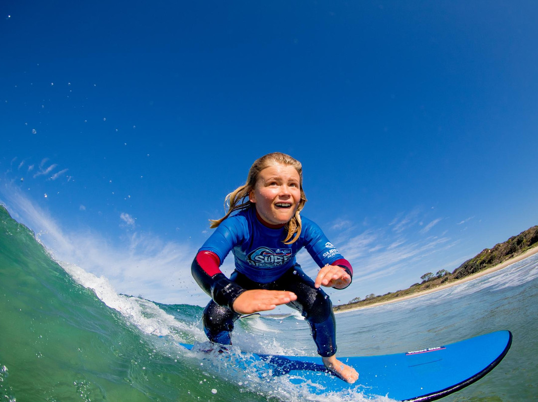Tweed Coast Surf School景点图片
