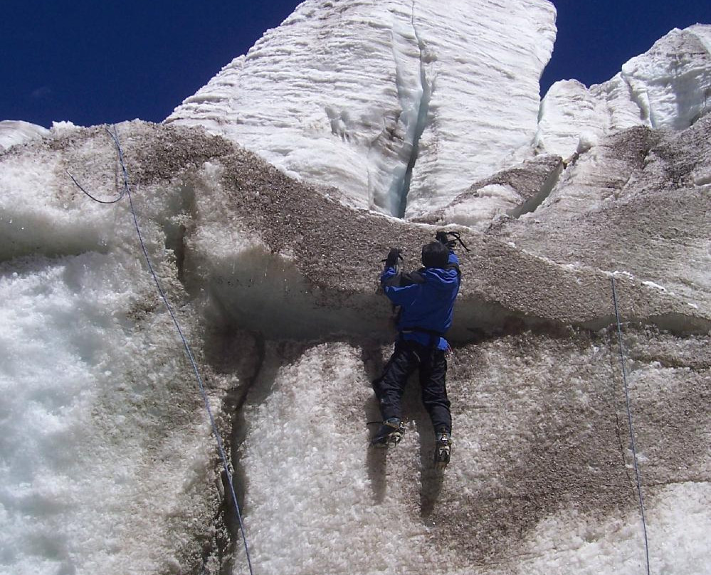 Bolivian Mountains-拉巴斯必去景点