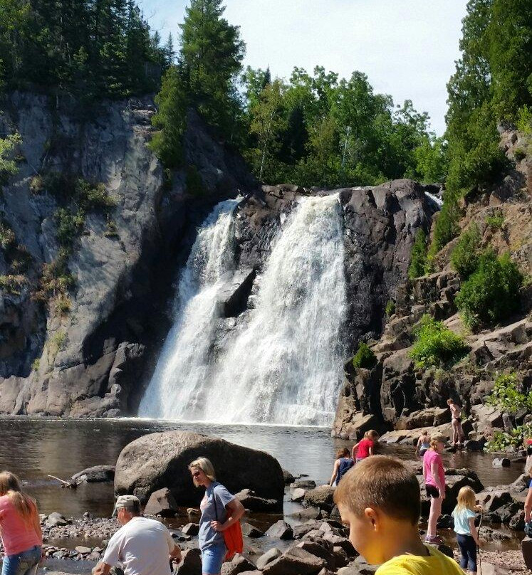 Baptism River-Silver Bay必去景点