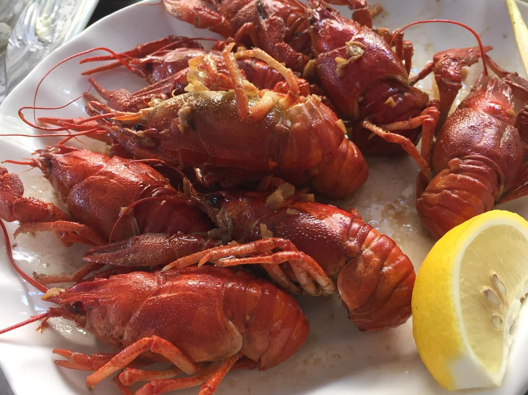Crab House, Seafood & Sushi