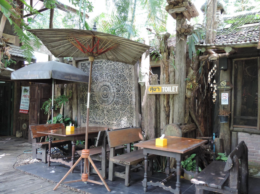 Tharnthong Kitchen