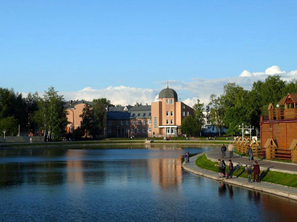 City Lake