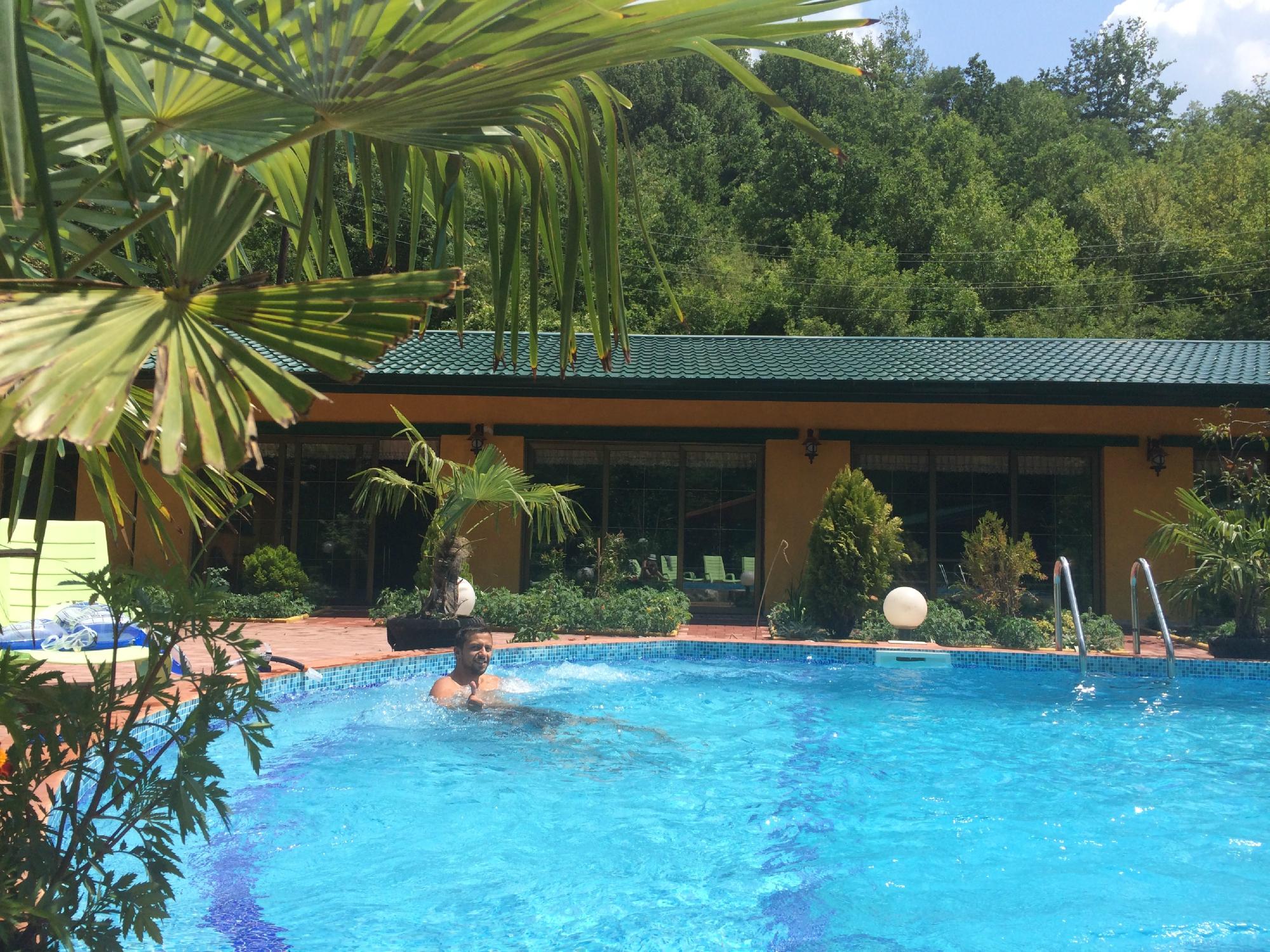 ECO Resort MoMir-泳池