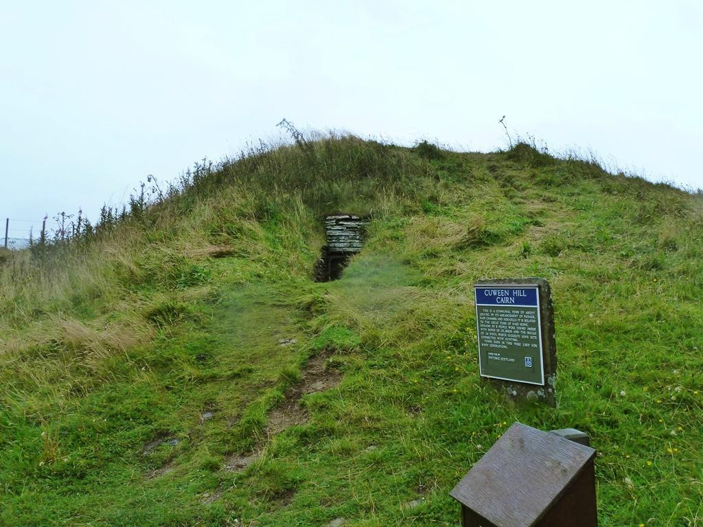Cuween Hill Chambered Cairn-柯克沃尔必去景点