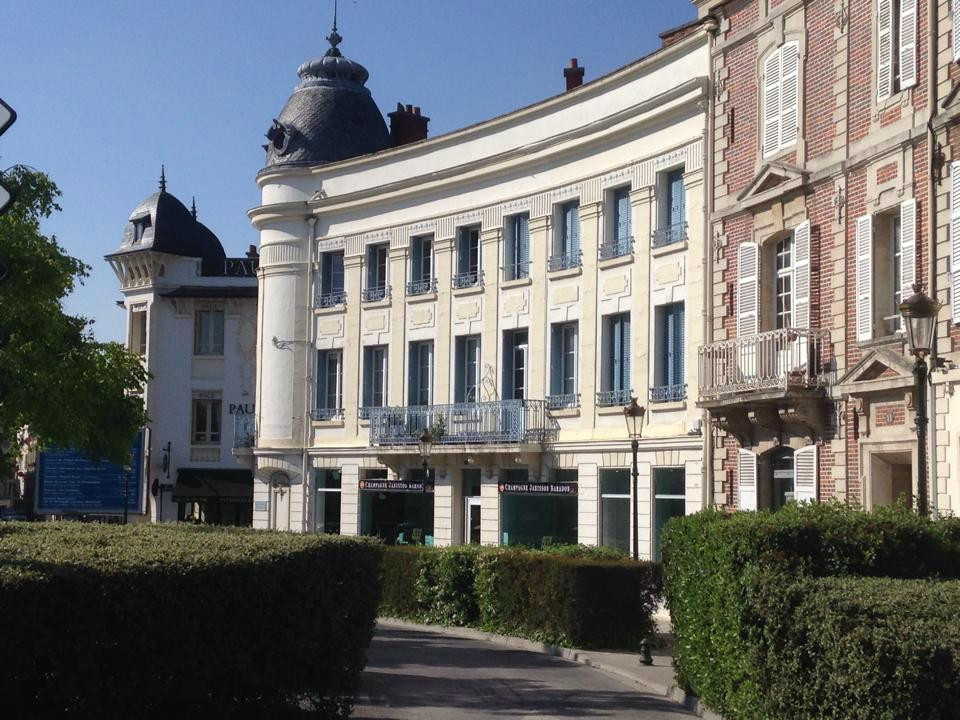 Champagne Janisson Baradon et Fils-埃佩尔内必去景点