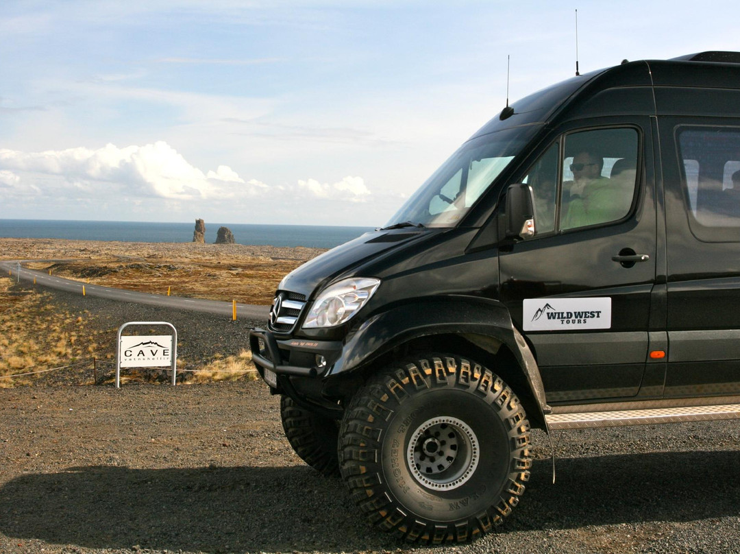 Wild West Tours-Akranes必去景点