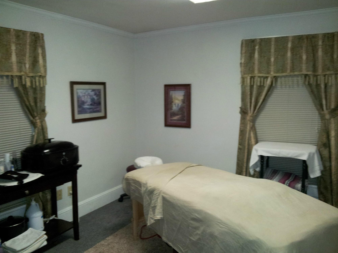 Blessings Therapeutic Massage & Spa-哈里森堡必去景点