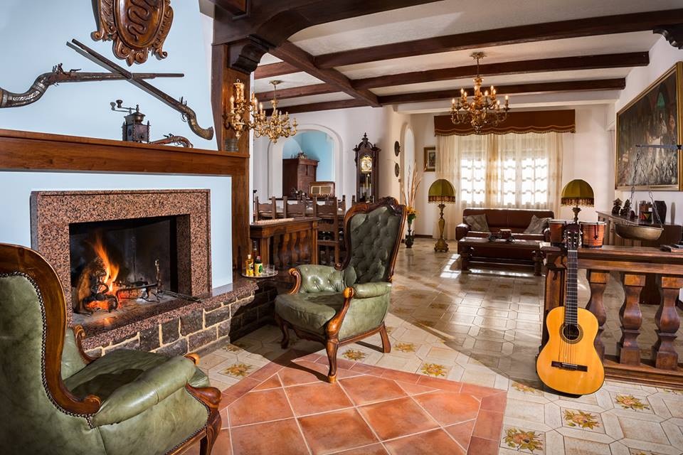 La Villa-官方