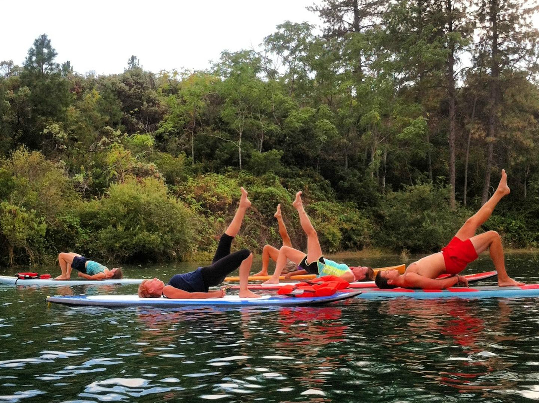 On Water Yoga-雷丁必去景点