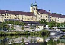Lambach Abbey-Lambach必去景点