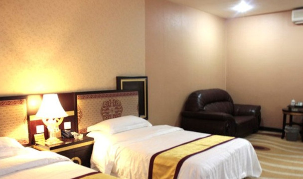 华南大酒店（湛江站店）主图