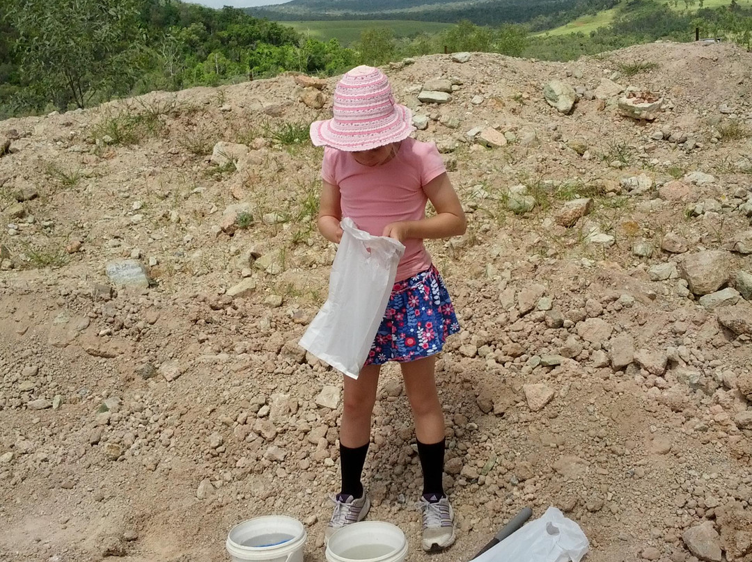 Mt Hay Gemstone Tourist Park-Wycarbah必去景点