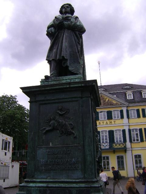 Beethoven-Denkmal-波恩必去景点