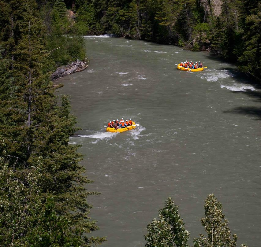 Glacier Raft Adventures Day Tours景点图片