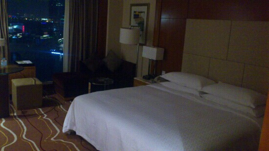 苏州福朋喜来登酒店主图