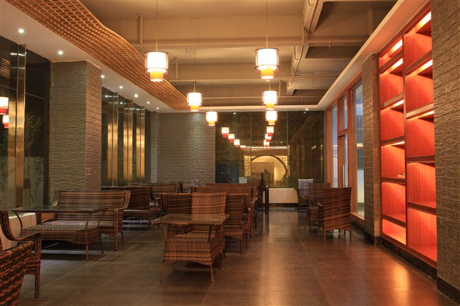 山水时尚连锁酒店巴马店主图