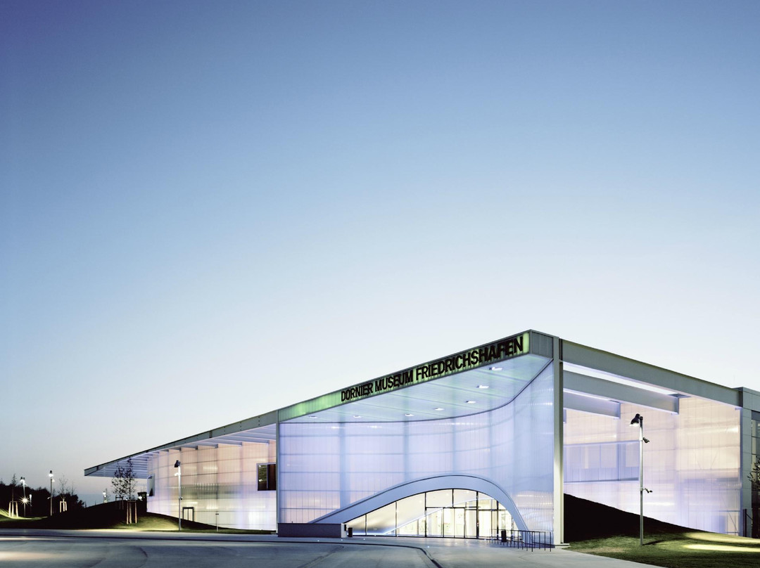 Zeppelin Hanger FN景点图片