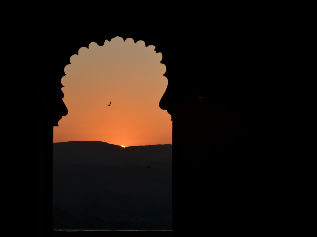 Sajjangarh Monsoon Palace景点图片