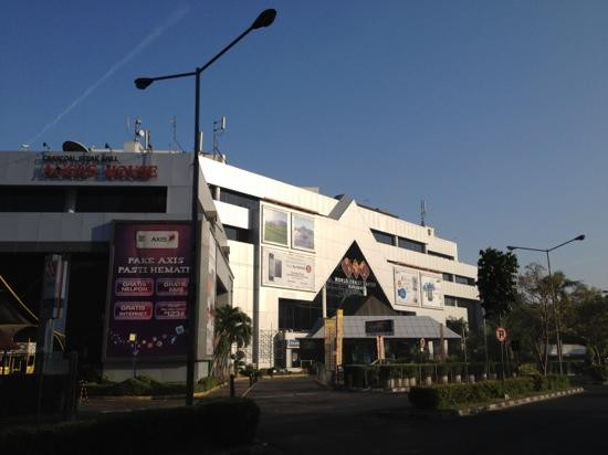 WTC Surabaya HANDPHONE CENTER景点图片