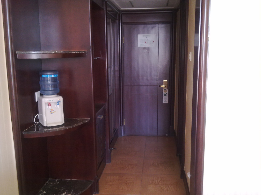 天鹅湖温泉度假村主图