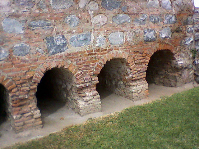 Antigua Bodega Vasija Secreta景点图片