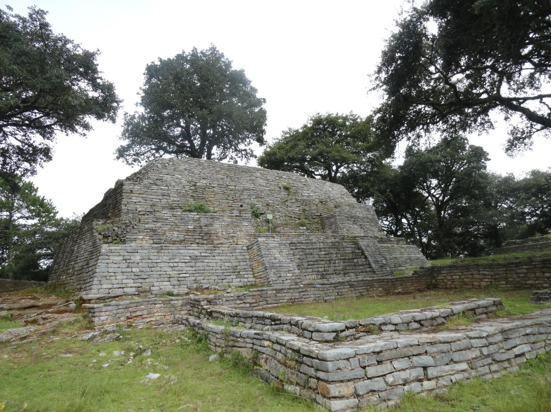 Ranas y Toluquilla Archaeological Site景点图片