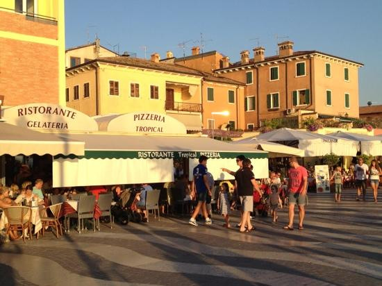 Ristorante Pizzeria Tropical