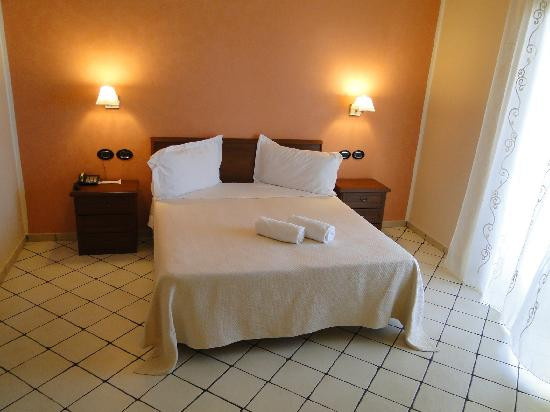 Triscina酒店住宿-B&B Il Tempio Di Hera