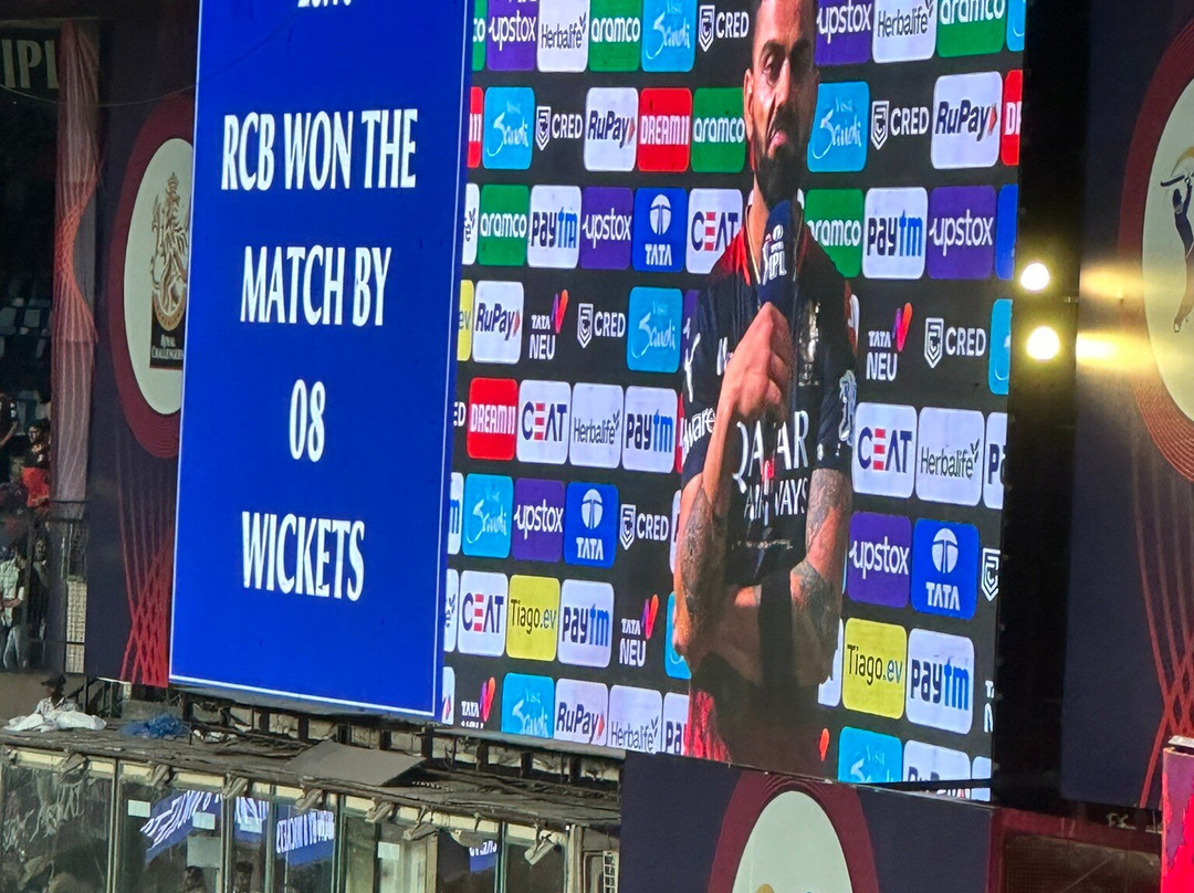M Chinnaswamy Stadium景点图片