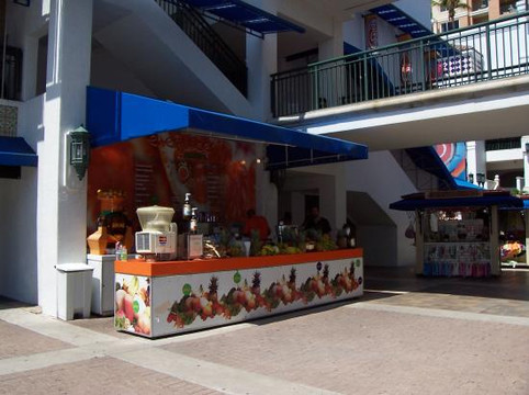 The Gallery at Beach Place-劳德代尔堡必去景点