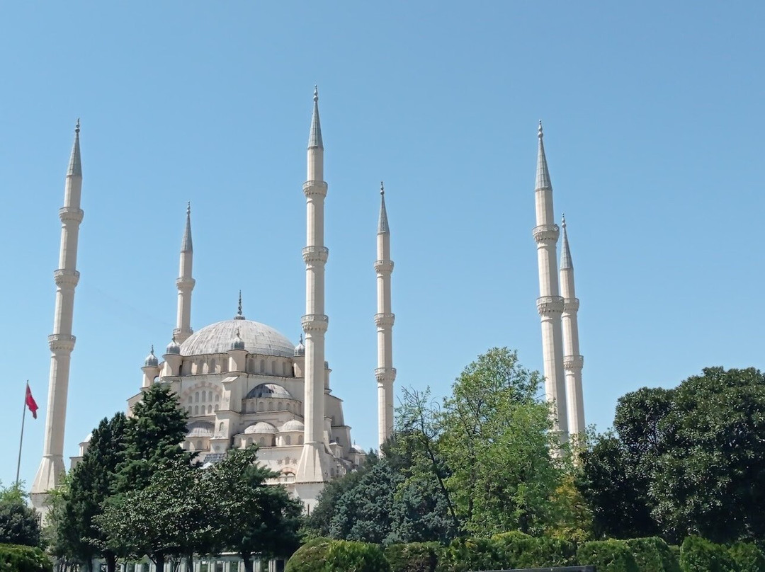 Sabanci Merkez Camii-Adana必去景点