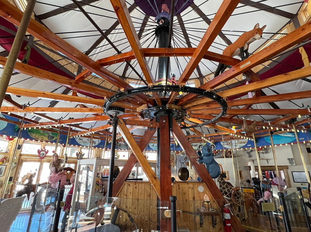 Carousel of Happiness-Nederland必去景点