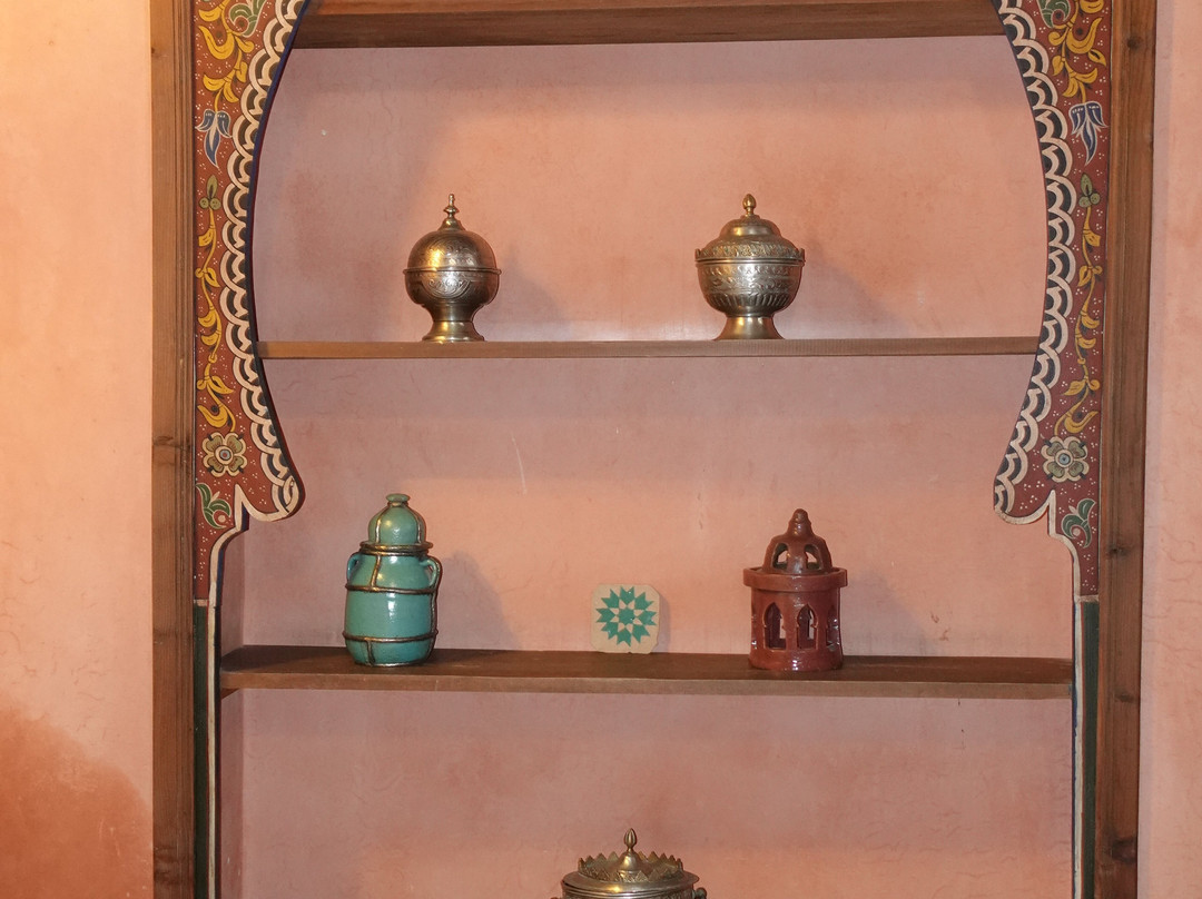 利雅得拉雅林娜酒店主图