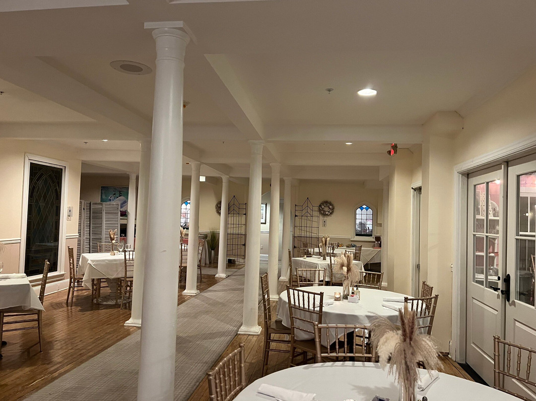 The Grenville Hotel & Restaurant主图