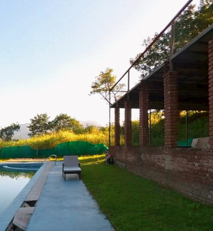 山中生态养生度假村主图