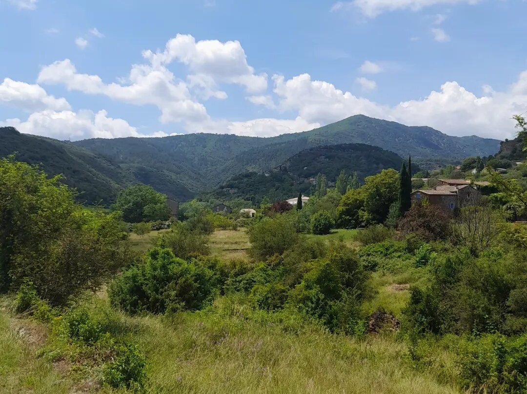 Village de Naves-Les Vans必去景点