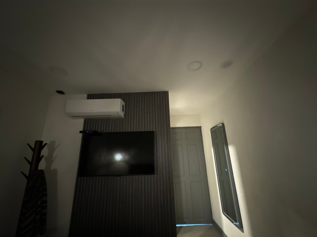 贝乐机场酒店主图