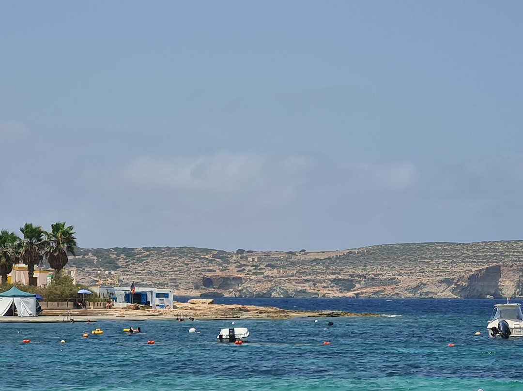 Paradise Bay Beach景点图片