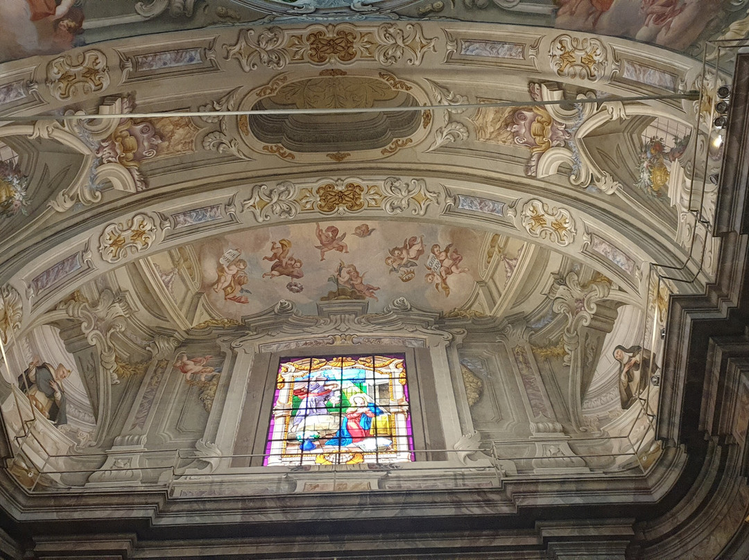 Basilica Di San Vittore景点图片