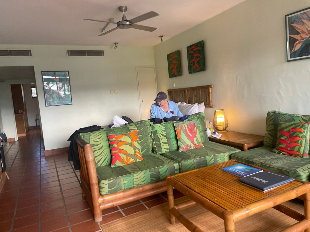 热带雨林俱乐部温泉酒店主图