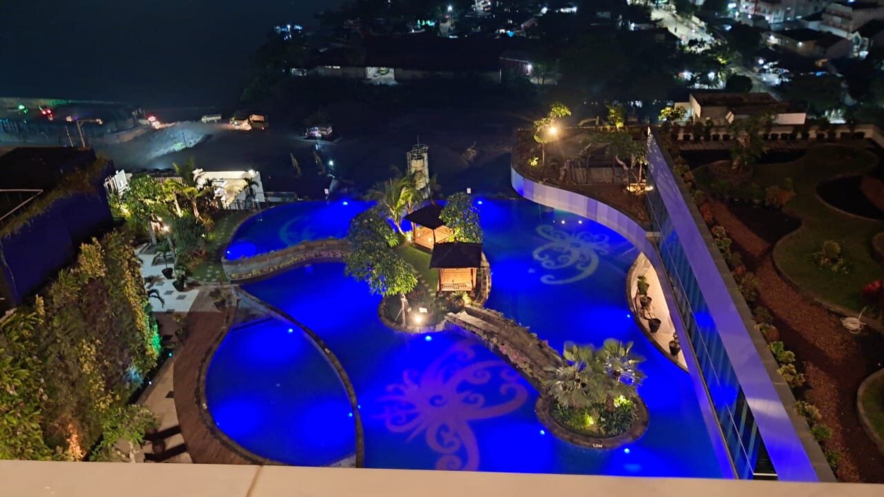 FUGO Hotel Samarinda-泳池