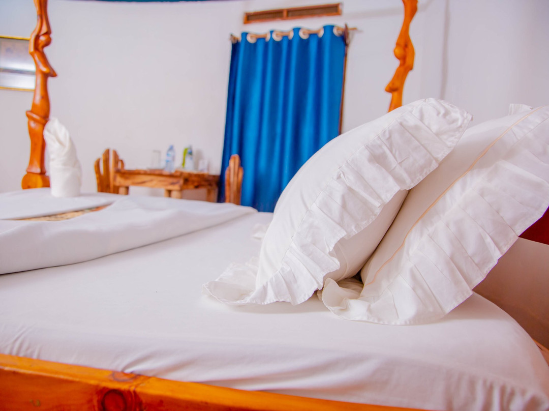 Bulago Island酒店住宿-Banana Village