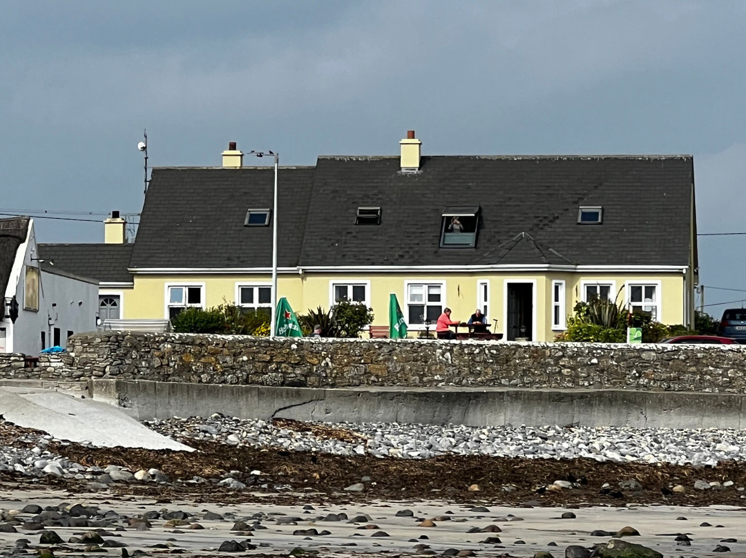 The Beach Bar Sligo / Aughris House主图